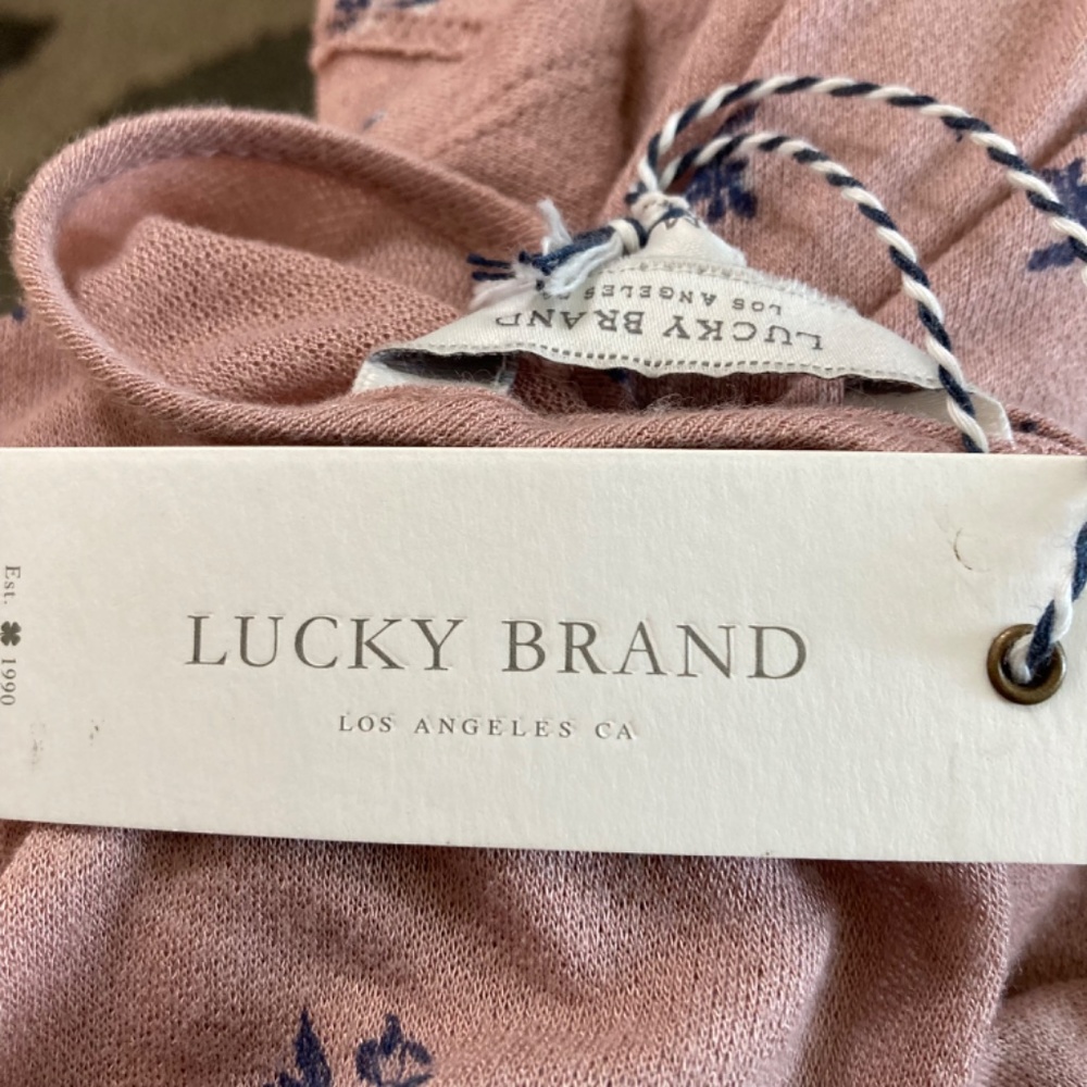 Lucky Brand Floral Smock Tunic Top size Medium - Picture 7 of 9